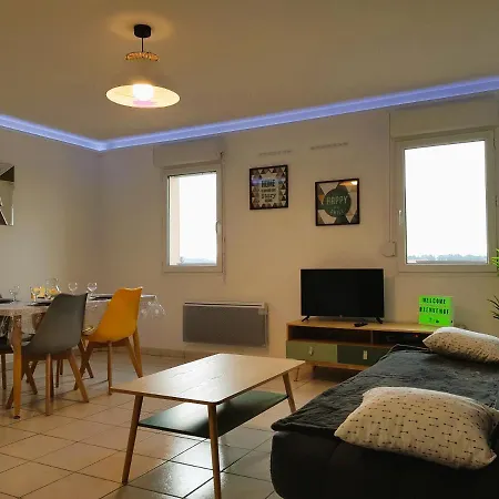 公寓 Confort ! Calme, Climatisation, Vue Degagee, ,parking Gratuit, Ascenseur, Wifi