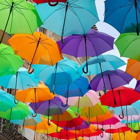 Confort ! Calme, Climatisation, Vue Degagee, ,parking Gratuit, Ascenseur, Wifi * 卡尔卡松