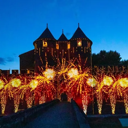 Confort ! Calme, Climatisation, Vue Degagee, ,parking Gratuit, Ascenseur, Wifi 公寓