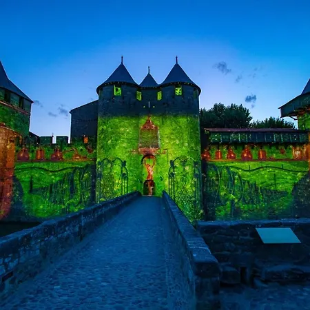 Confort ! Calme, Climatisation, Vue Degagee, ,parking Gratuit, Ascenseur, Wifi Appartamento