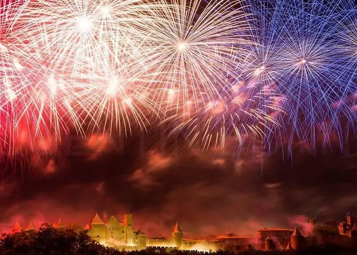 Apartment Confort ! Calme, Climatisation, Vue Degagee, ,parking Gratuit, Ascenseur, Wifi