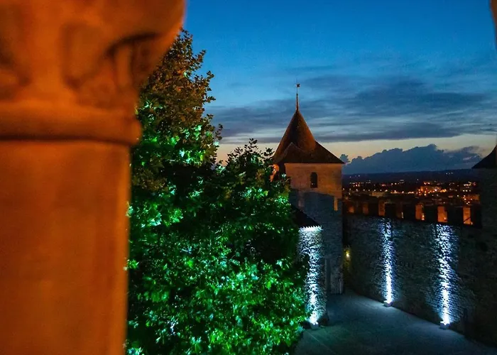 Confort ! Calme, Climatisation, Vue Degagee, ,parking Gratuit, Ascenseur, Wifi *