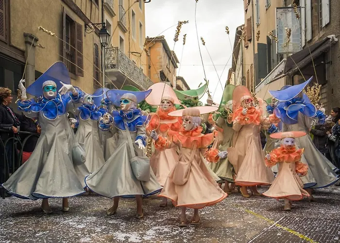 Apartment Confort ! Calme, Climatisation, Vue Degagee, ,parking Gratuit, Ascenseur, Wifi