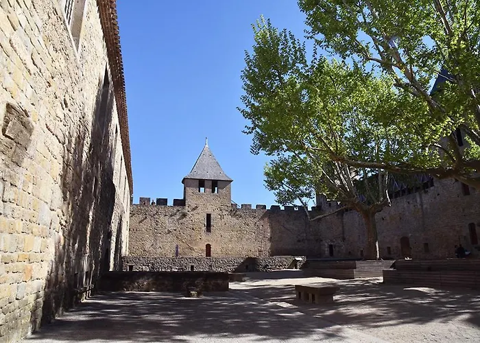 Confort ! Calme, Climatisation, Vue Degagee, ,parking Gratuit, Ascenseur, Wifi Apartment Carcassonne