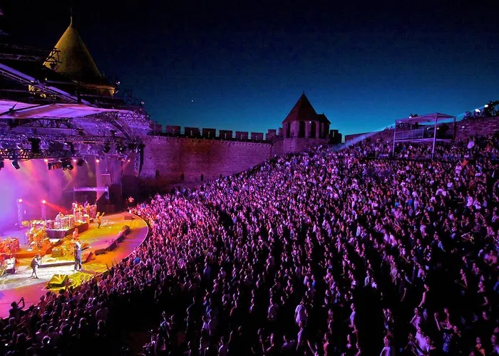 Confort ! Calme, Climatisation, Vue Degagee, ,parking Gratuit, Ascenseur, Wifi *